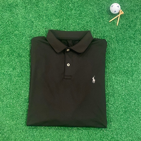 Mens Ralph Lauren short sleeve polo shirt.Size Large .